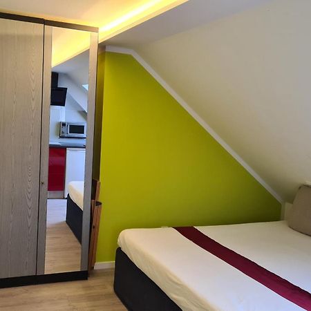 Helles Apartment In Berlin-Mariendorf Eksteriør bilde